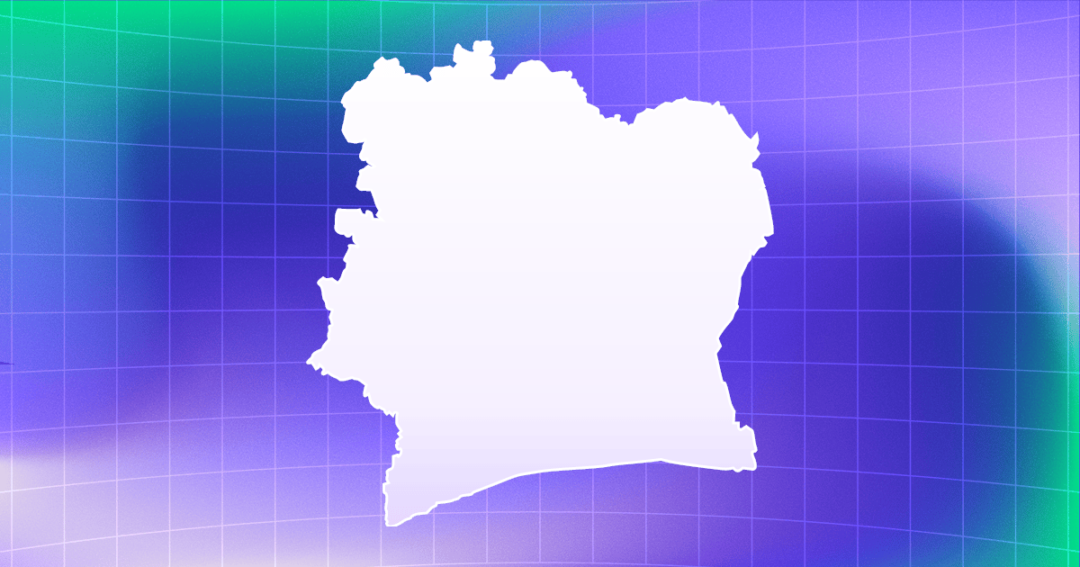 Merchant accepting a digital wallet payment in Côte d’Ivoire.